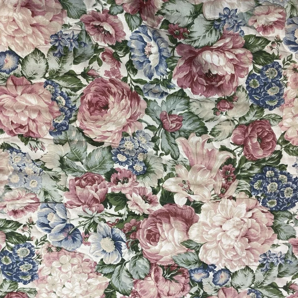 Vtg Cottagecore Floral Quilted Bedspread Twin Size Pink Blue Cabbage Rose Shabby